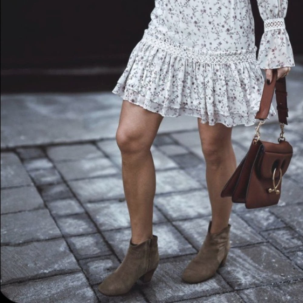 Isabel Marant Dicker Boots In Brown - image 8